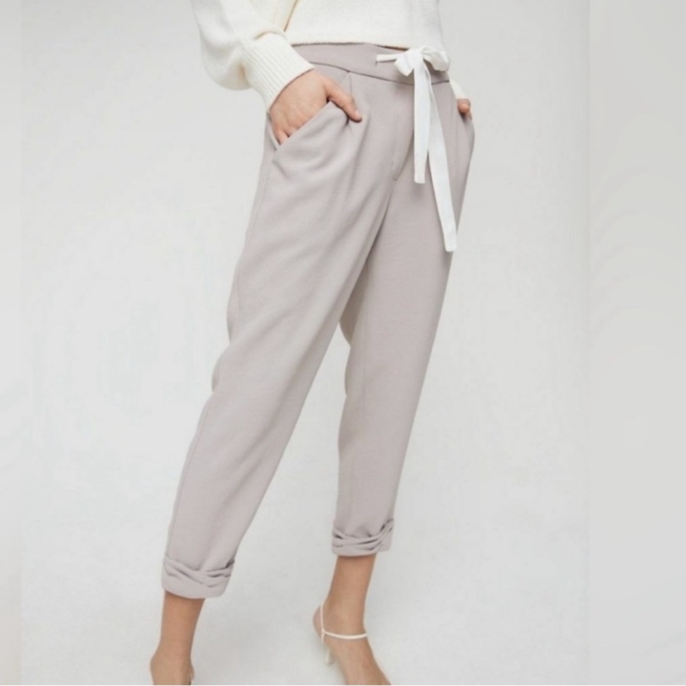 Aritzia Wilfred Allant Crop Pants with Tie Waist Gray Taupe size 4